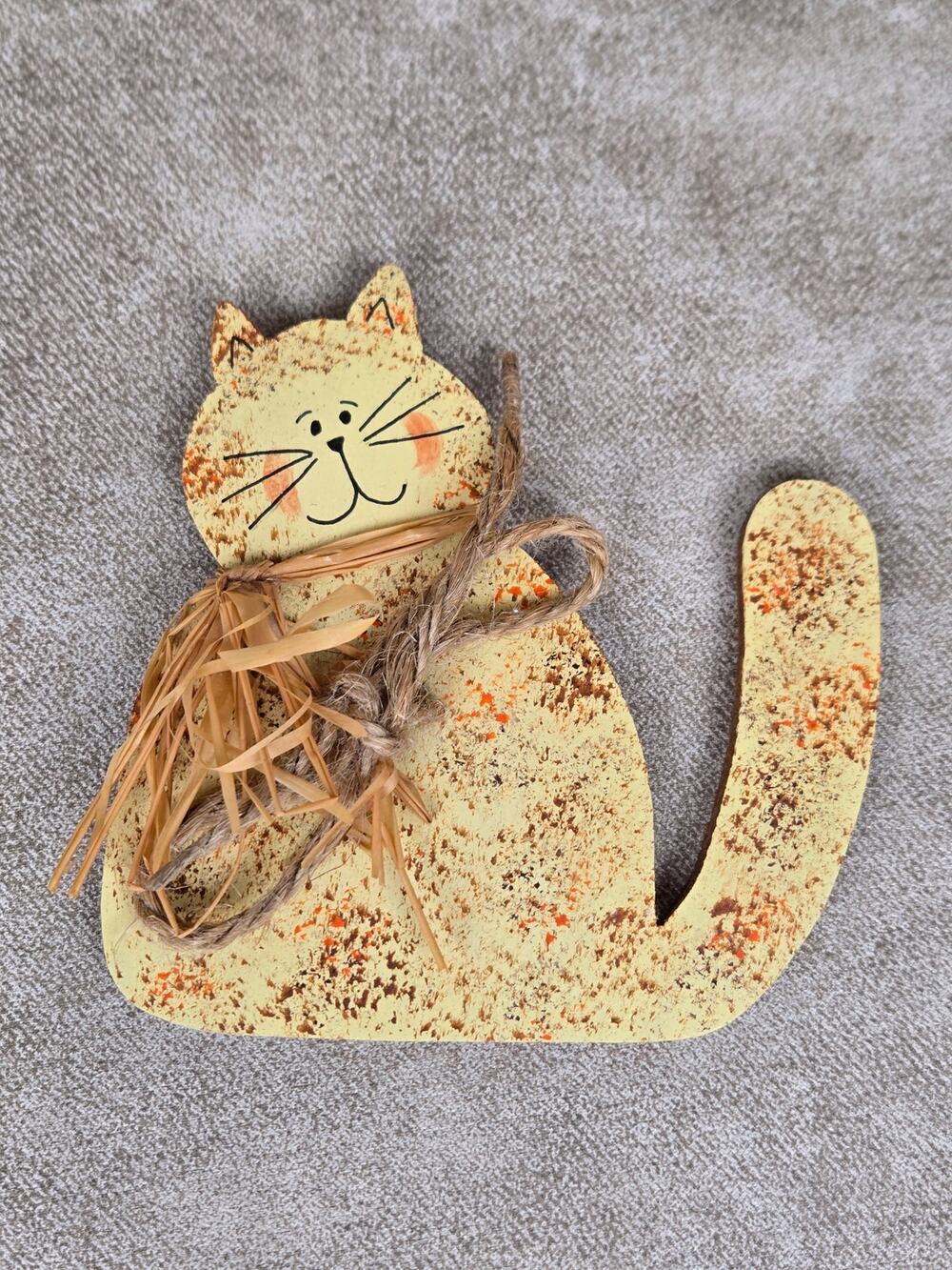 Cat Handpainted Wooden Basket Tie-on